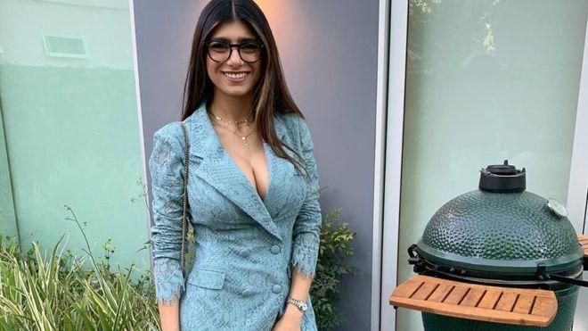 mia khalifa biography